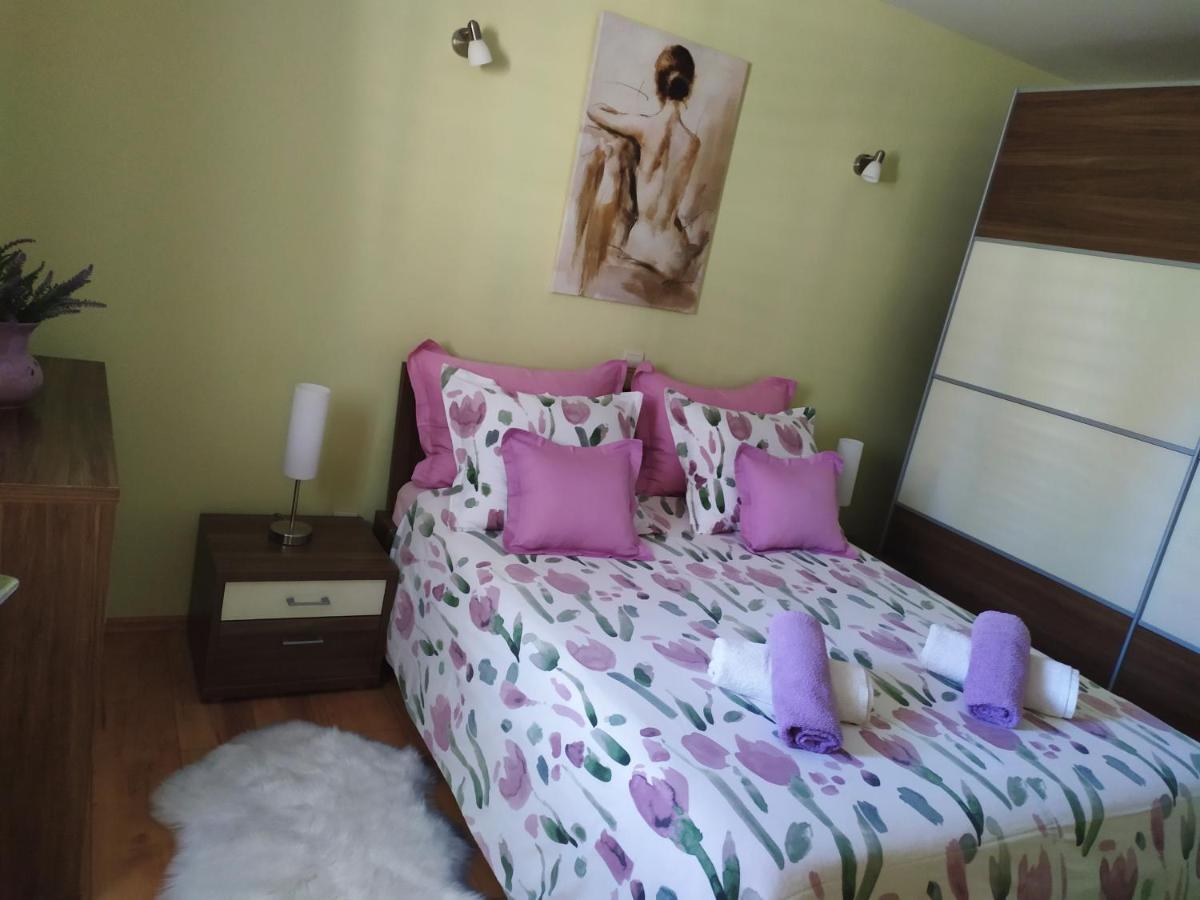 Zeljka Lovreta Apartment *
